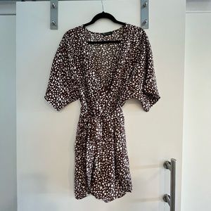 Prettygarden Brown and White Romper. Size L. Never worn
